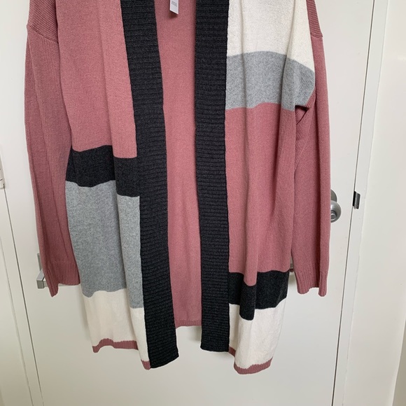NWT Loft Women's Cardigan Sweater - Picture 4 of 4